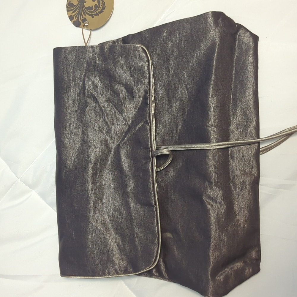 Bath and body works cosmetic toiletry bag